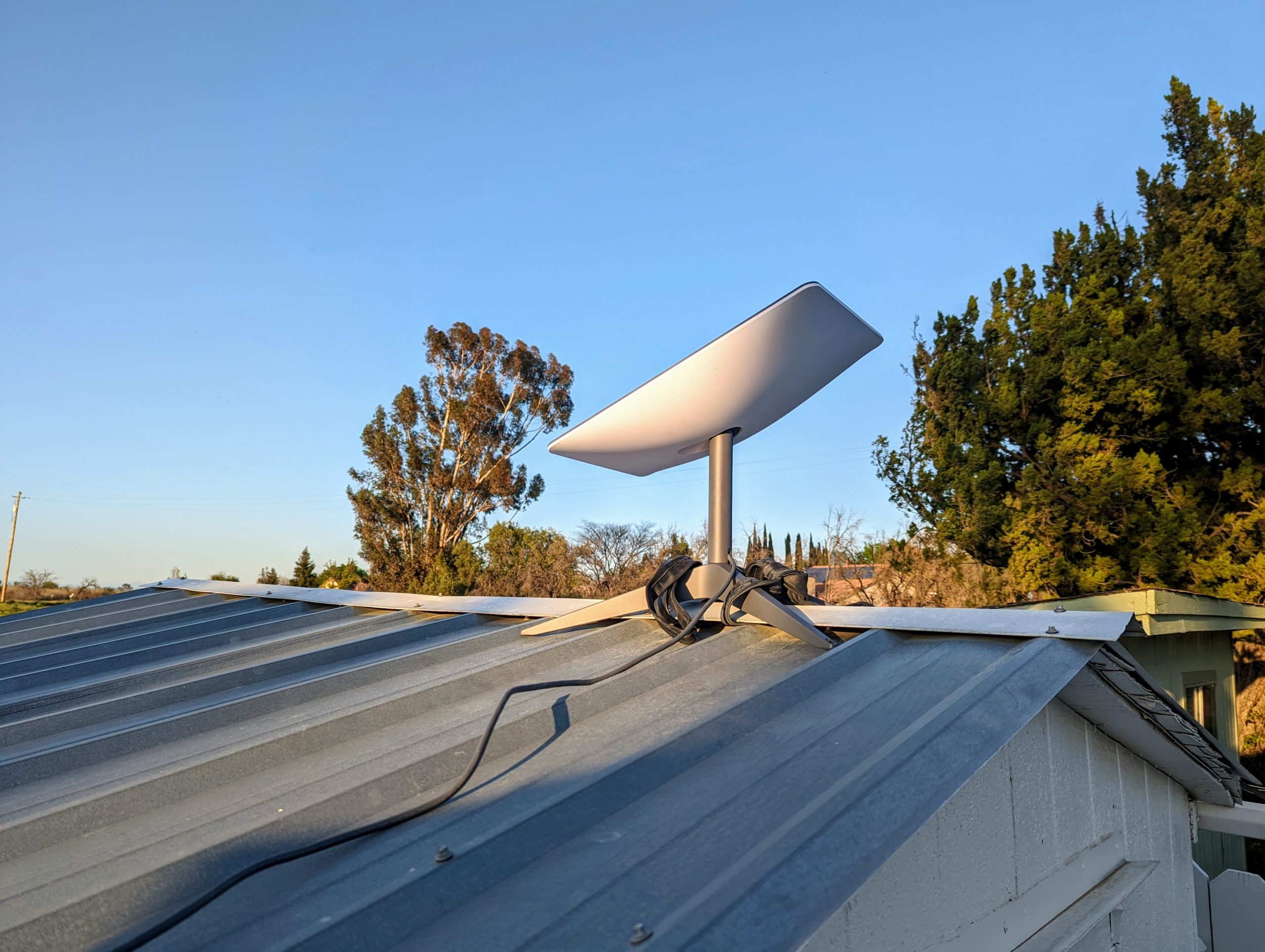 starlink-on-a-roof