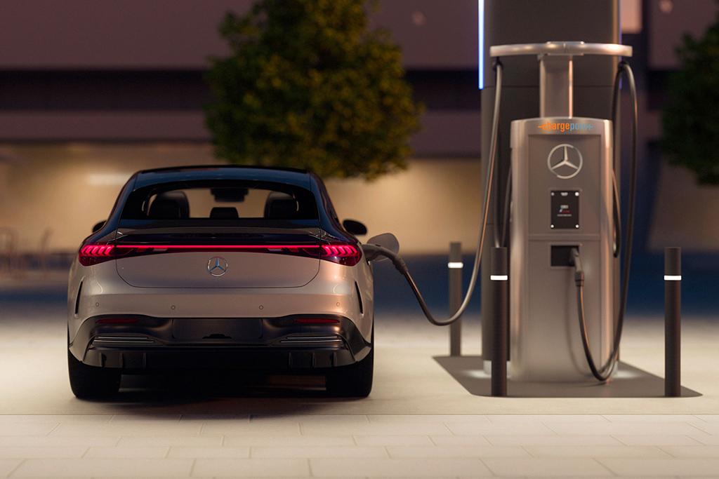 Mercedes Benz Charging station